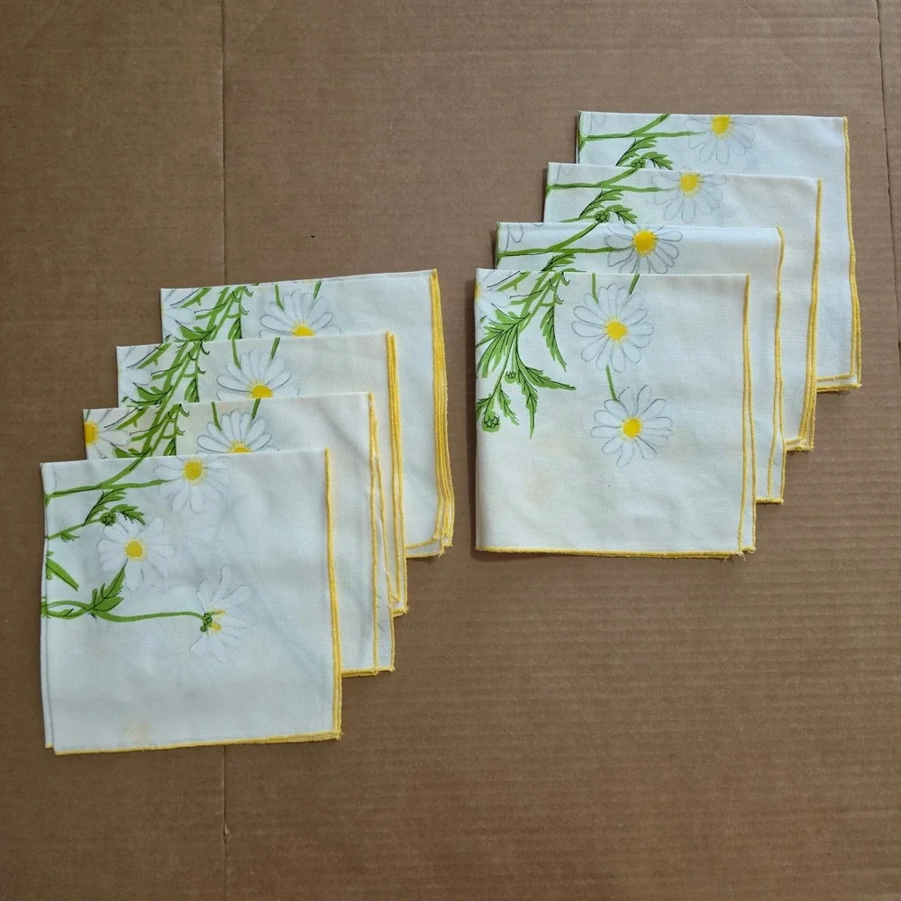 Vintage Vera Neumann Daisy Napkins Set of 8 Yellow White Floral MCM Signed